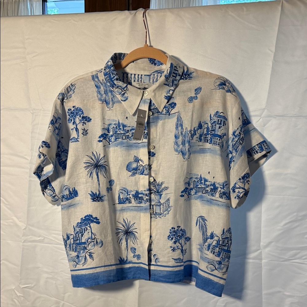 Blue and White Printed Short-Sleeve women's Shirt